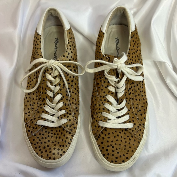 Madewell Sidewalk Low-Top Spot Dot Calf Hair Sneakers, size 8 - Picture 1 of 11